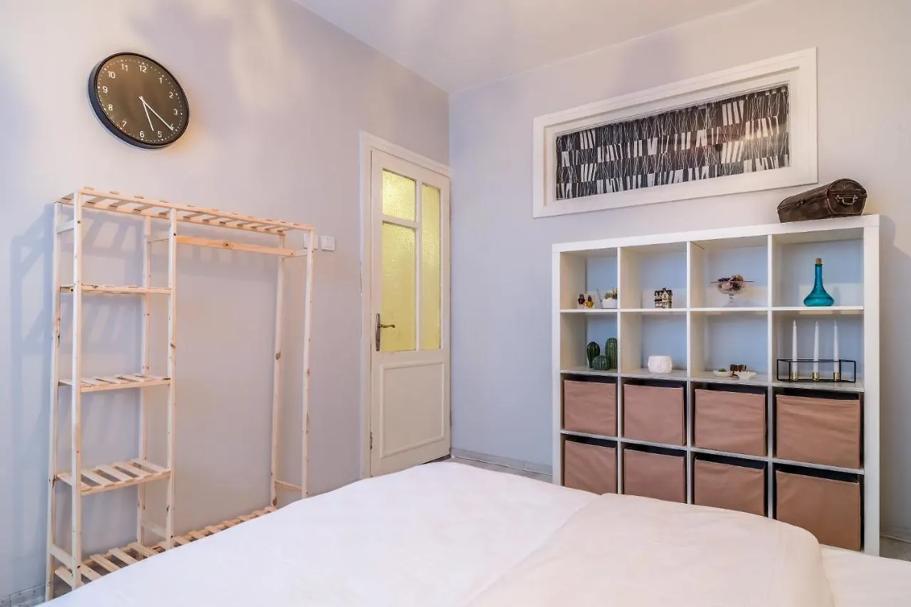 Centrally Located Flat In Besiktas Apartment Istanbul